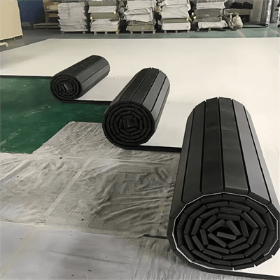 How to Choose XPE Roll Mat for Your Taekwondo, MMA, or Boxing Gym